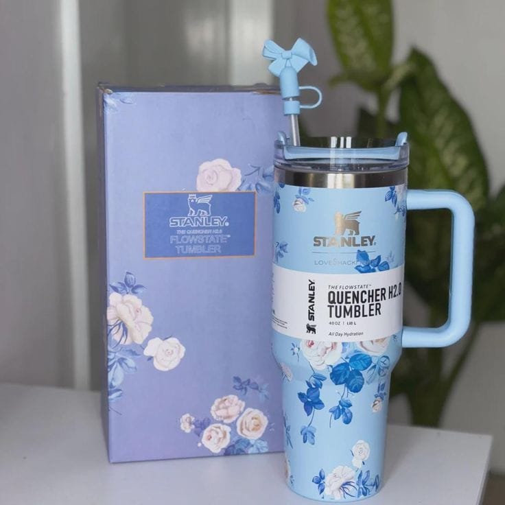 Stanley Printed Blue Flowers Tumbler